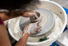Load image into Gallery viewer, POTTERY Wheel Class - Ages 16+